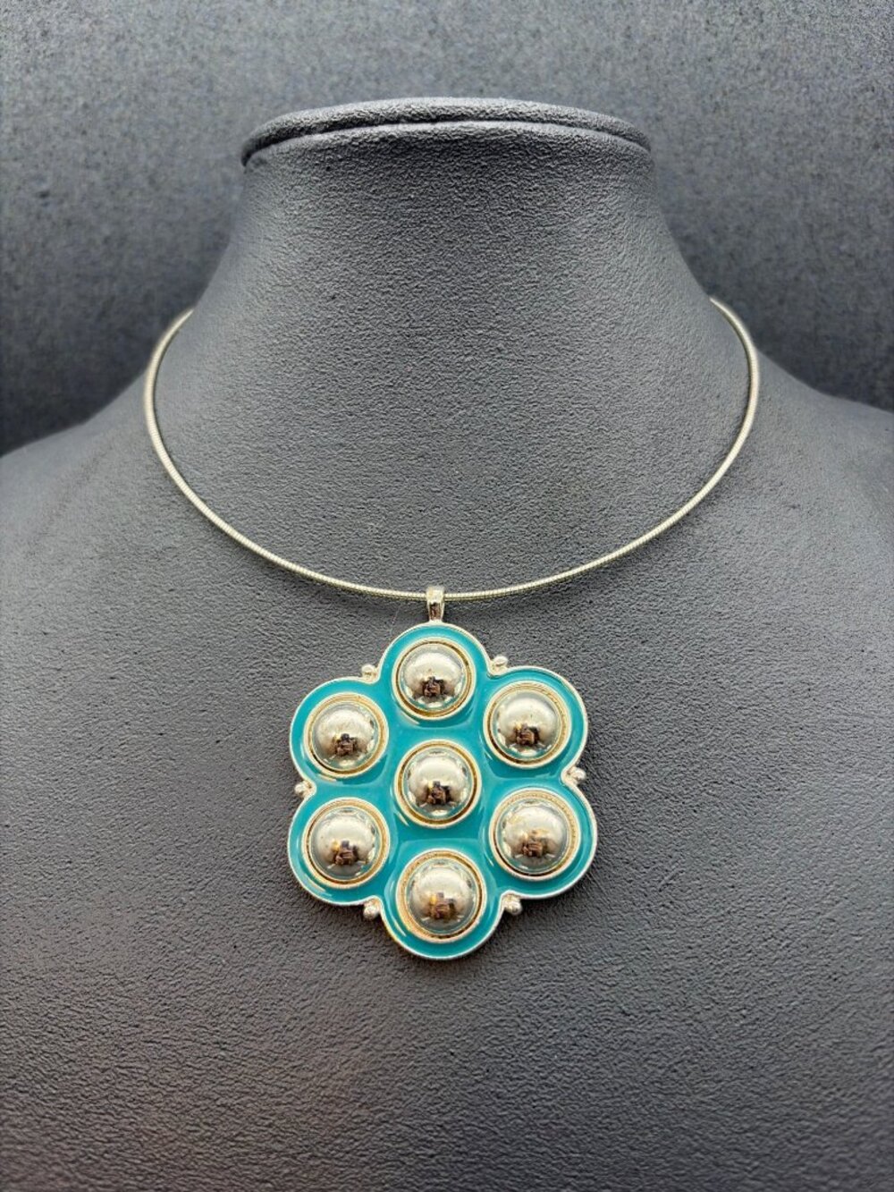 Retro Statement Pendant Necklace 16 In As Is Turquoise Blue Silver Bubble Choker